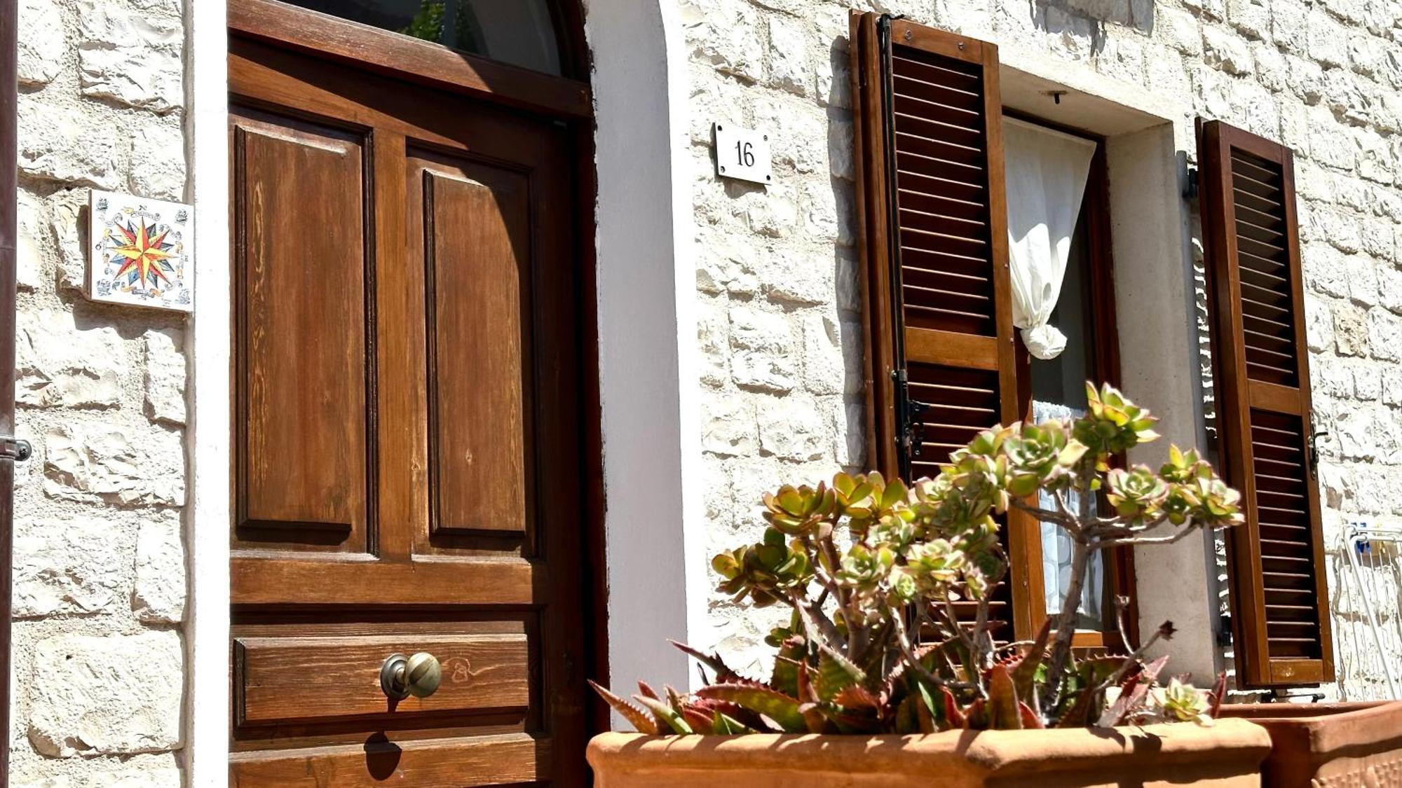 S178 - Sirolo, Delizioso Cielo-Terra Con Ingresso Indipendente Apartment Ngoại thất bức ảnh
